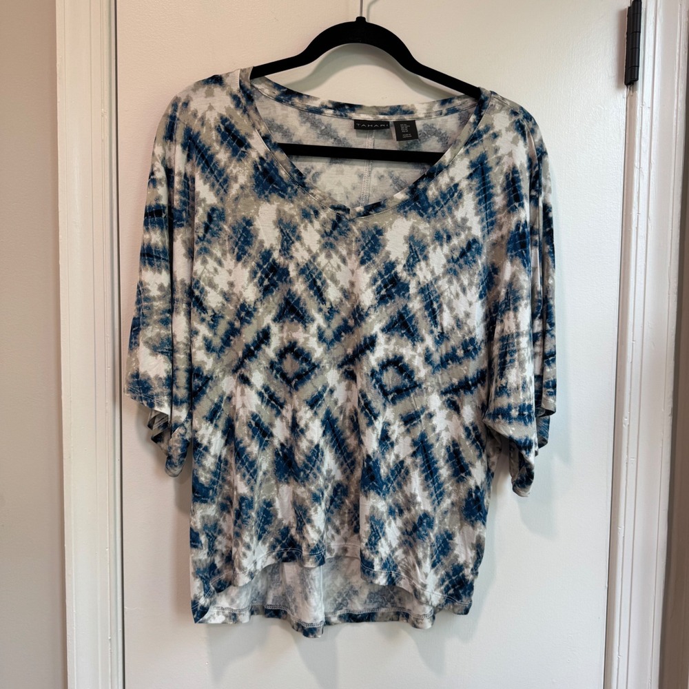 Tahari V-Neck Dolman Sleeve Hi-Low‎ Hem Top Blouse Size Medium